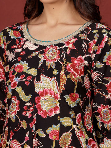 Varanga Women Ethnic Floral Printed Scoop Neck Anarkali With Trouser & Dupatta